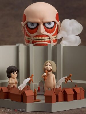 Figura Nendoroid Attack on Titan Shingeki no Kyojin Colossal Titan Attack Playset Tienda Figuras Anime Chile Santiago