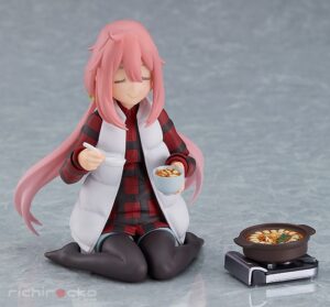 0DC4C952-EF8C-4F7E-BDCA-8A49D4934CA2 Figura figma Yuru Camp Nadeshiko Kagamihara DX Edition Tienda Figuras Anime Chile Santiago