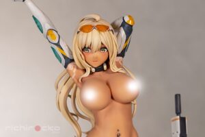 Figura Gyaru Sniper illustration by Nidy-2D- DX Tienda Figuras Anime Chile Santiago