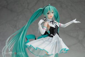 Figura Character Vocal Series 01 Hatsune Miku Symphony 2019 Ver. 1/8 Tienda Figuras Anime Chile Santiago