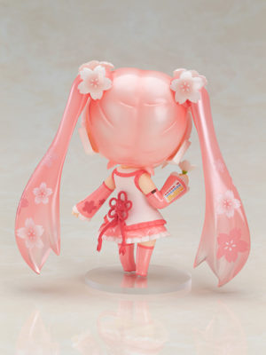 Nendoroid Sakura Miku 500 Bloomed in Japan Chile
