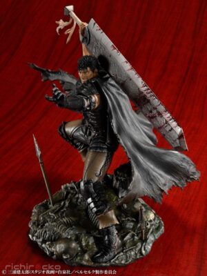 Guts Black Swordsman Ver. 1/7 Berserk Medicos Entertainment Tienda Figuras Anime Chile