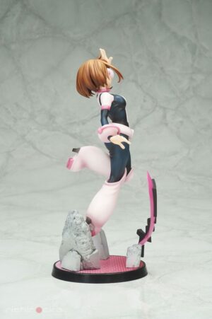 Ochaco Uraraka Hero Suit Ver. 1/8 My Hero Academia (Boku no Hero Academia) Takara Tomy Tienda Figuras Anime Chile