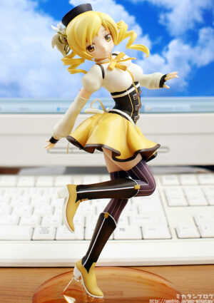 Figura Madoka Magica Tomoe Mami 1/8 Tienda Anime Chile