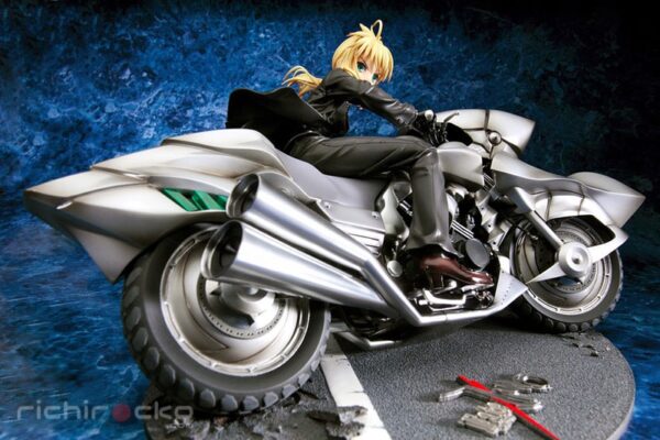 Figura Saber Motored Cuirassier 1/8 Fate/Zero Good Smile Company Tienda Figuras Anime Chile