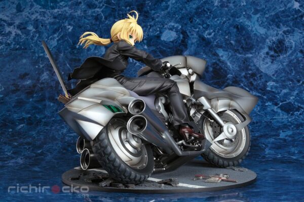 Figura Saber Motored Cuirassier 1/8 Fate/Zero Good Smile Company Tienda Figuras Anime Chile