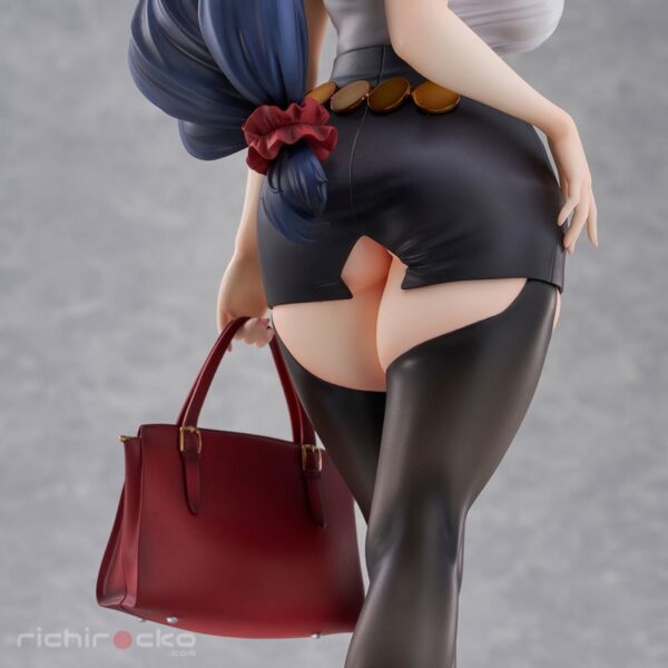 Figura Office Lady by Yoshio Illustration Union Creative Tienda Figuras Anime Chile