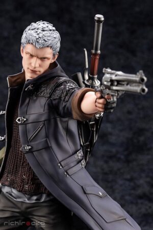 Figura ARTFX J Nero 1/8 Devil May Cry Kotobukiya Tienda Figuras Anime Chile