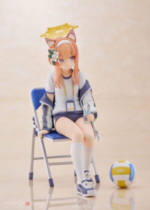 Figura Mari (Sportswear) Memorial Lobby Ver. 1/7 Blue Archive Plum Tienda Figuras Anime Chile