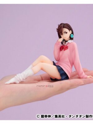 Figura G.E.M Series Momo Palm-size Dandadan MegaHouse Tienda Figuras Anime Chile