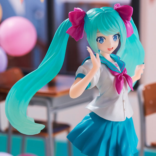 Comprar figuras prize luminasta vocaloid anime chile