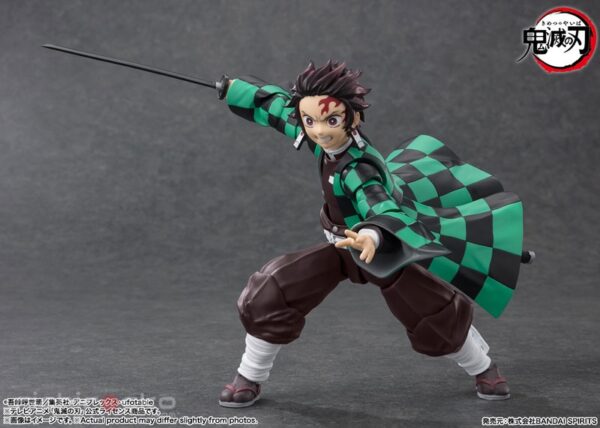 Figura S.H.Figuarts Tanjiro Kamado Demon Slayer: Kimetsu no Yaiba BANDAI SPIRITS Tienda Figuras Anime Chile