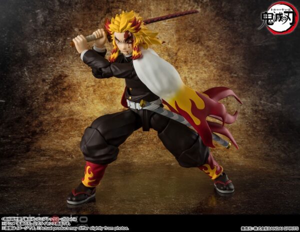 Figura S.H.Figuarts Kyojuro Rengoku Demon Slayer: Kimetsu no Yaiba BANDAI SPIRITS Tienda Figuras Anime Chile