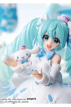 Comprar Figura Original Vocaloid Hatsune Miku Luminasta SEGA Tienda Anime Chile Cinnamoroll
