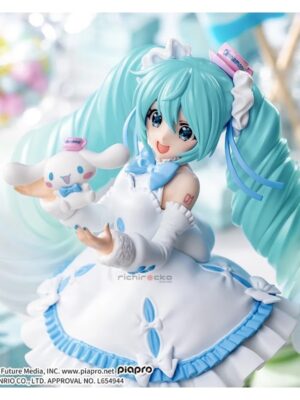 TIENDA RICHIROCKO Comprar Figura Original Vocaloid Hatsune Miku Luminasta SEGA Tienda Anime Chile Cinnamoroll