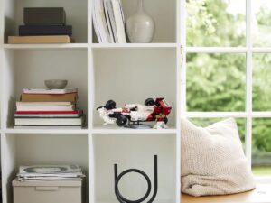 Image 244 Comprar tiendalego Chile LEGO ICONS McLaren MP4/4 y Ayrton Senna 10330