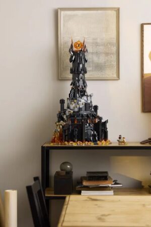 LEGO ICONS El Señor de los Anillos: Barad-dûr 10333