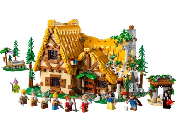 Comprar tiendalego Chile LEGO DISNEY Cabaña de Blancanieves y los Siete Enanitos 43242