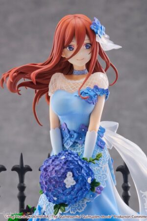 Figura Miku Nakano -Floral Dress Ver.- 1/7 SHIBUYA SCRAMBLE FIGURE Quintessential Quintuplets Tienda Figuras Anime Chile