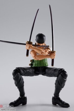 Figura S.H.Figuarts Roronoa Zoro -Romance Dawn- ONE PIECE Tienda Figuras Anime Chile