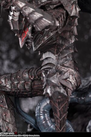 Figura Figuarts Zero Touche Metallique Guts (Berserker Armor) Berserk BANDAI SPIRITS Tienda Figuras Anime Chile