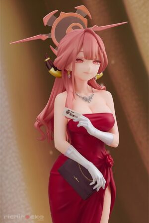 Figura Aru (Dress) 1/7 Blue Archive Good Smile Company Tienda Figuras Anime Chile
