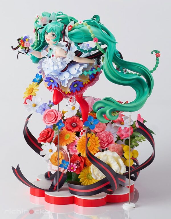Figura Hatsune Miku JAPAN LIVE TOUR 2025 -BLOOMING- 1/7 Good Smile Company Tienda Figuras Anime Chile