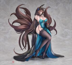 Figura Amagi: Throne of Fallen Petals Ver. 1/7 Azur Lane Good Smile Arts Shanghai Tienda Figuras Anime Chile