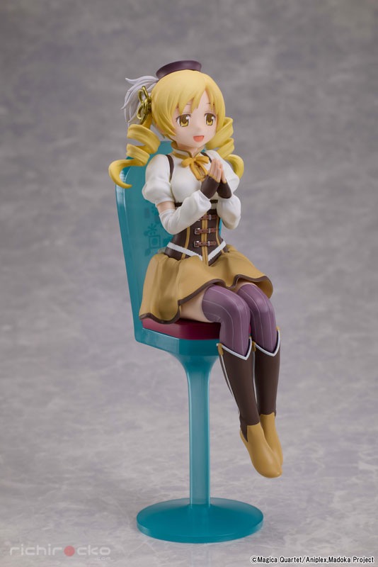 FIGURE-196009_02 Figura Tomoe Mami Tea Party Cake Song Ver. Madoka Magica Rebellion Story Aniplex Tienda Figuras Anime Chile
