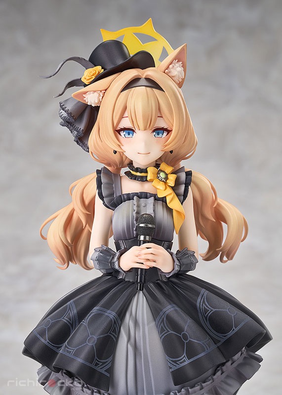 FIGURE-198517_04 Figura Mari (Idol): Memorial Lobby Ver. 1/7 Blue Archive Good Smile Arts Shanghai Tienda Figuras Anime Chile