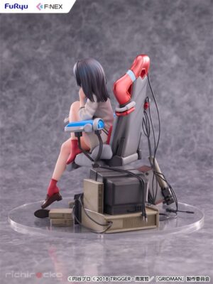 Figura Rikka Takarada Gaming Chair ver. 1/7 SSSS.GRIDMAN FURYU Tienda Figuras Anime Chile